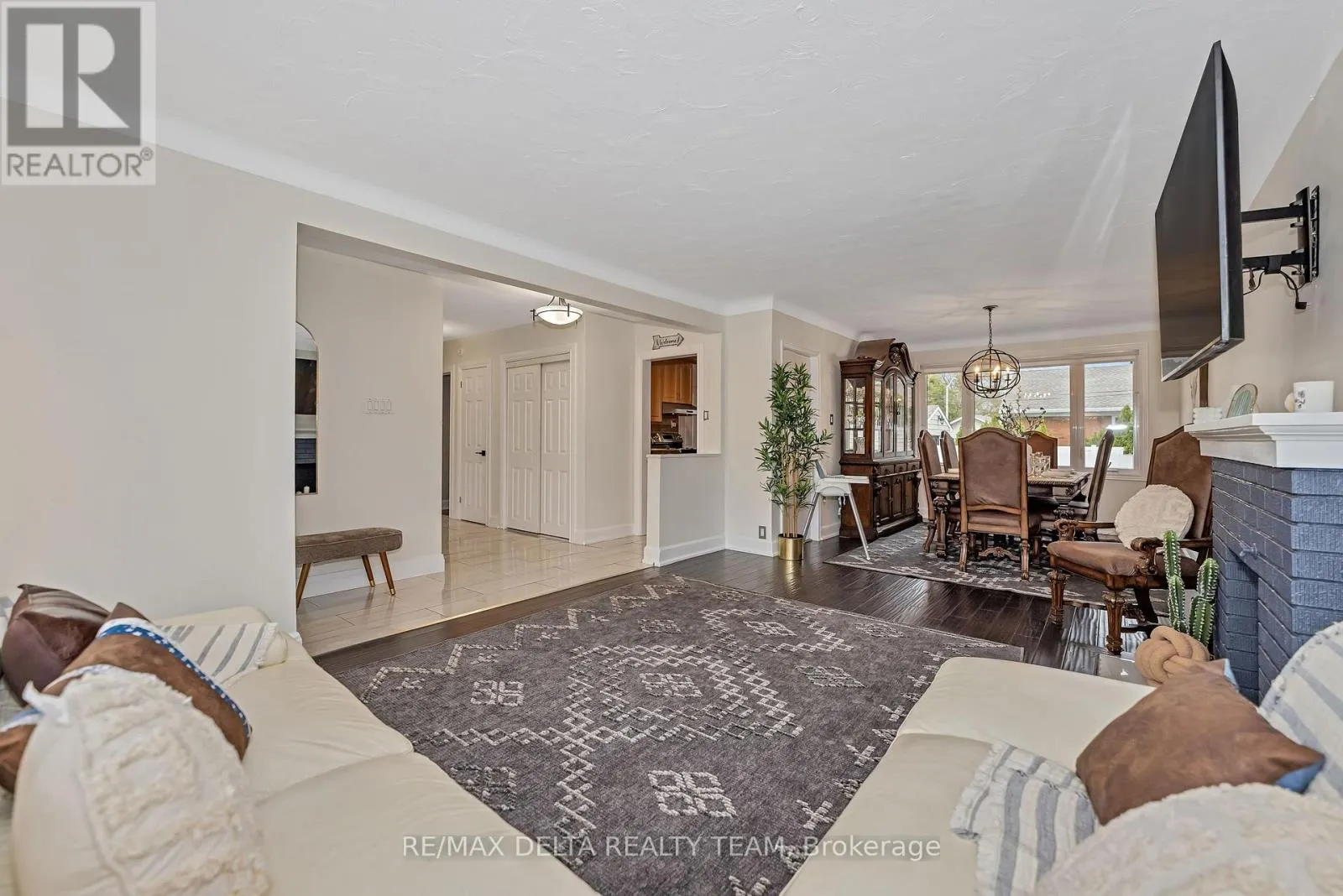 706 SMYTH ROAD