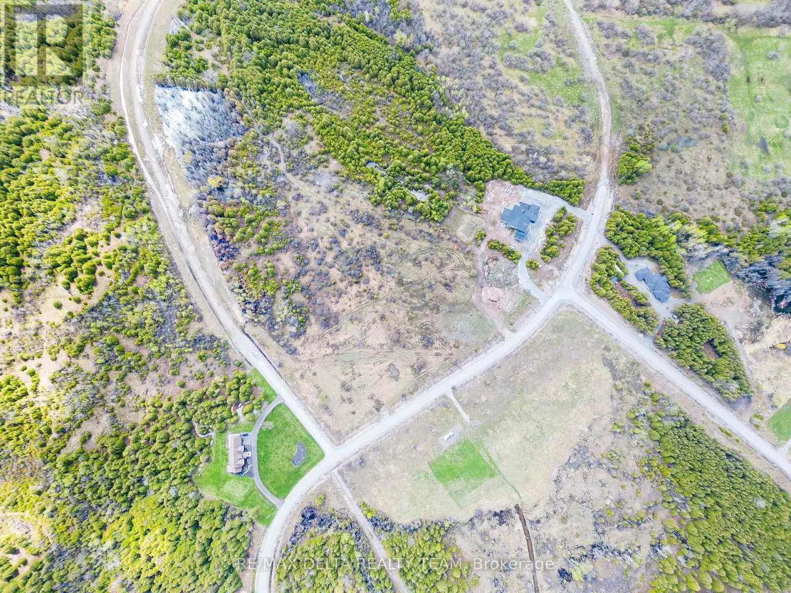 7910 IVESON DRIVE