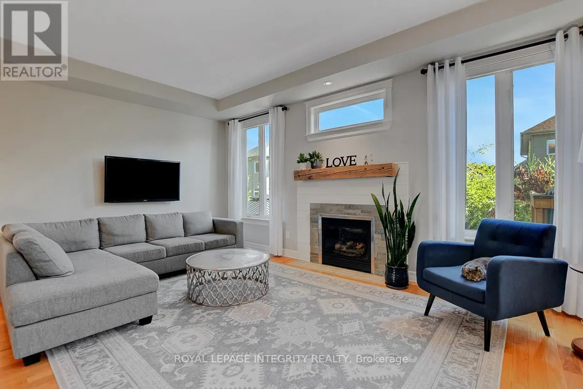 165 SALTSPRING PRIVATE