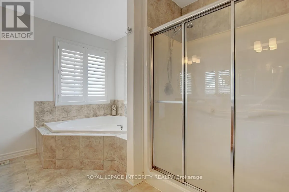 165 SALTSPRING PRIVATE
