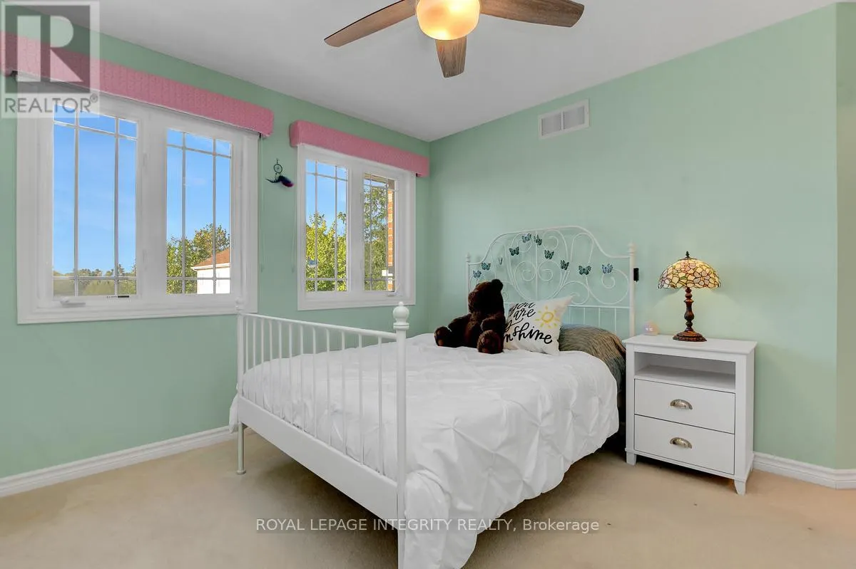 165 SALTSPRING PRIVATE