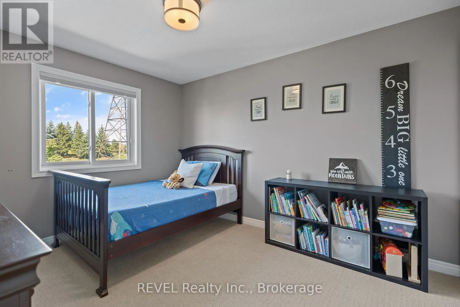 4491 DAWN CRESCENT
