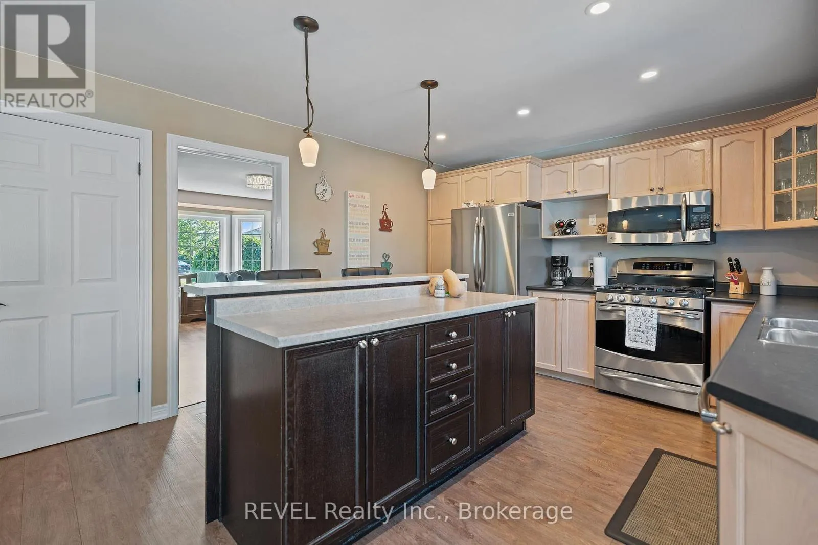 4491 DAWN CRESCENT
