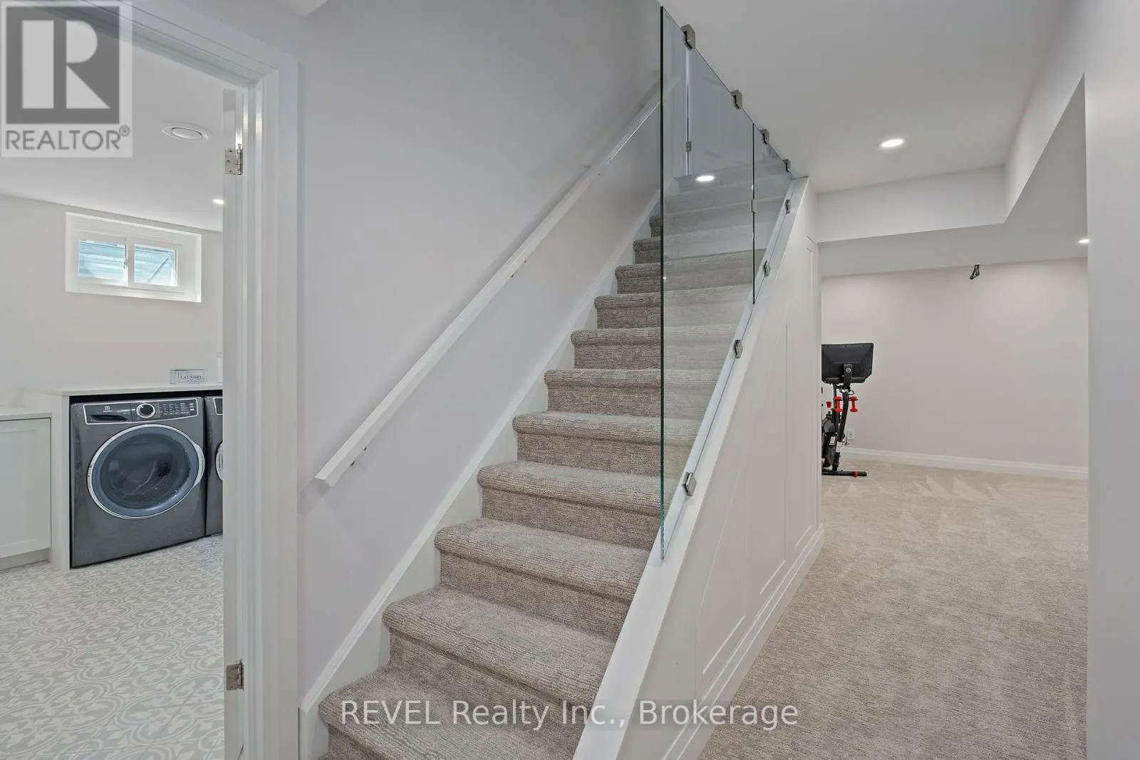 4491 DAWN CRESCENT