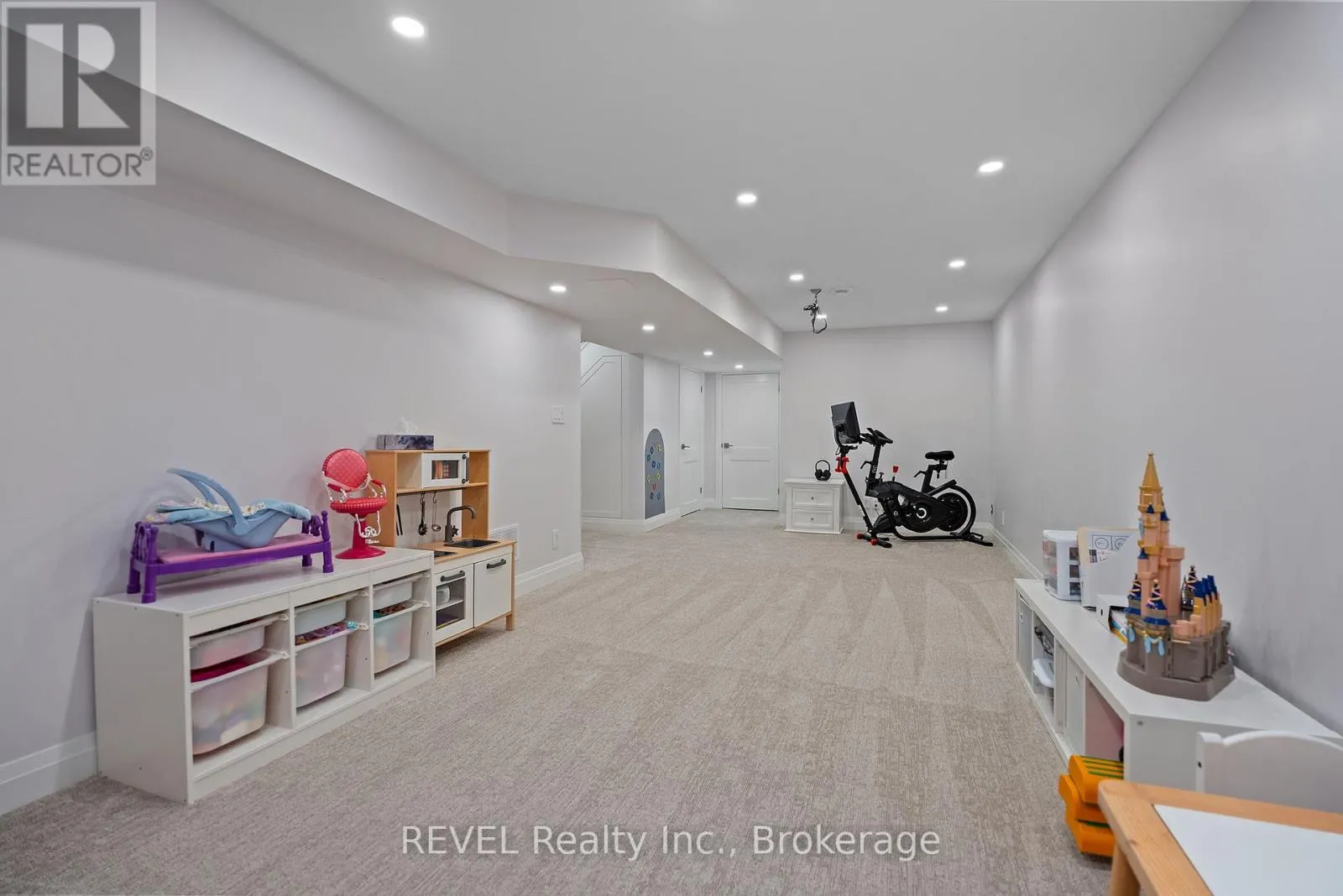 4491 DAWN CRESCENT