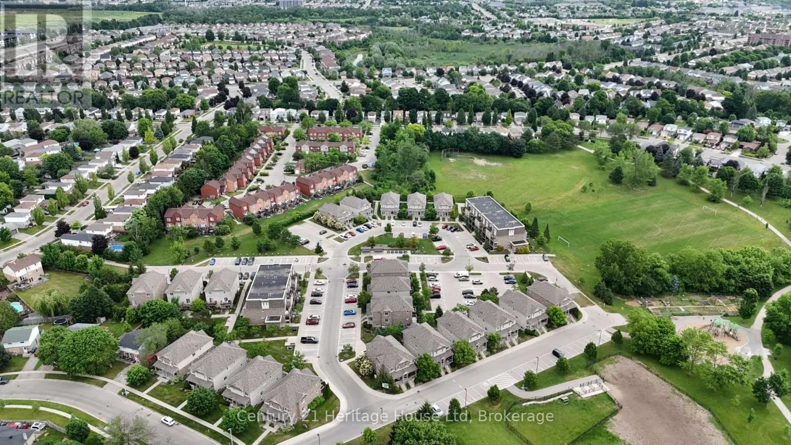 56 - 35 MOUNTFORD DRIVE, #56