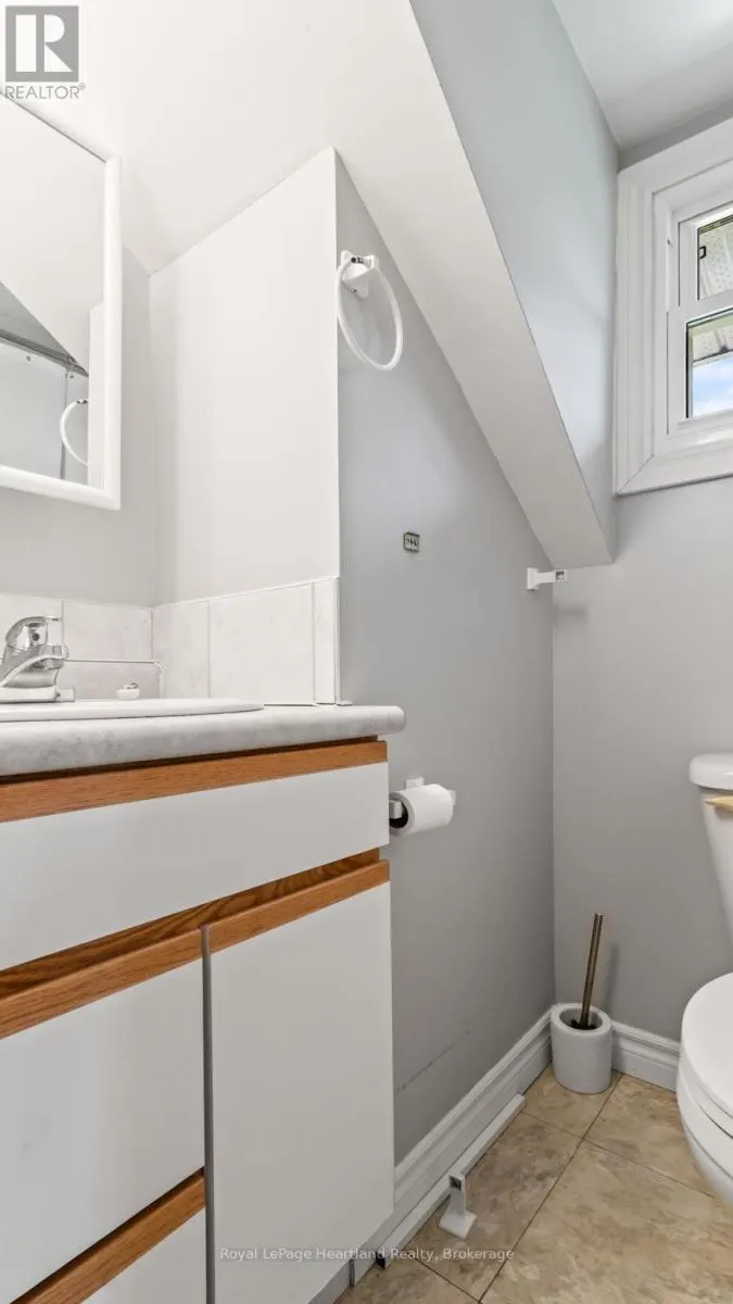 341149 GREY RD 28