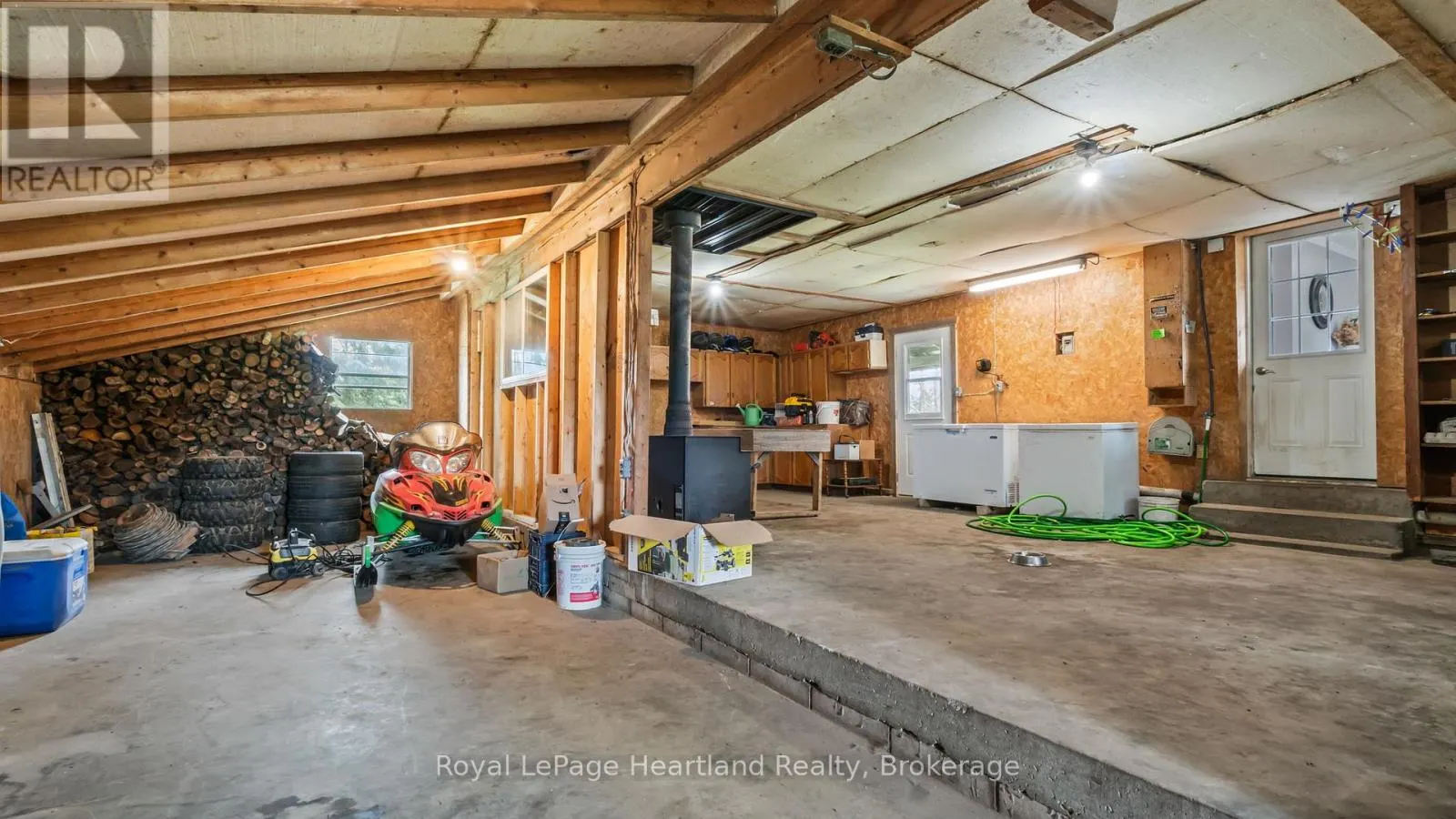 341149 GREY RD 28