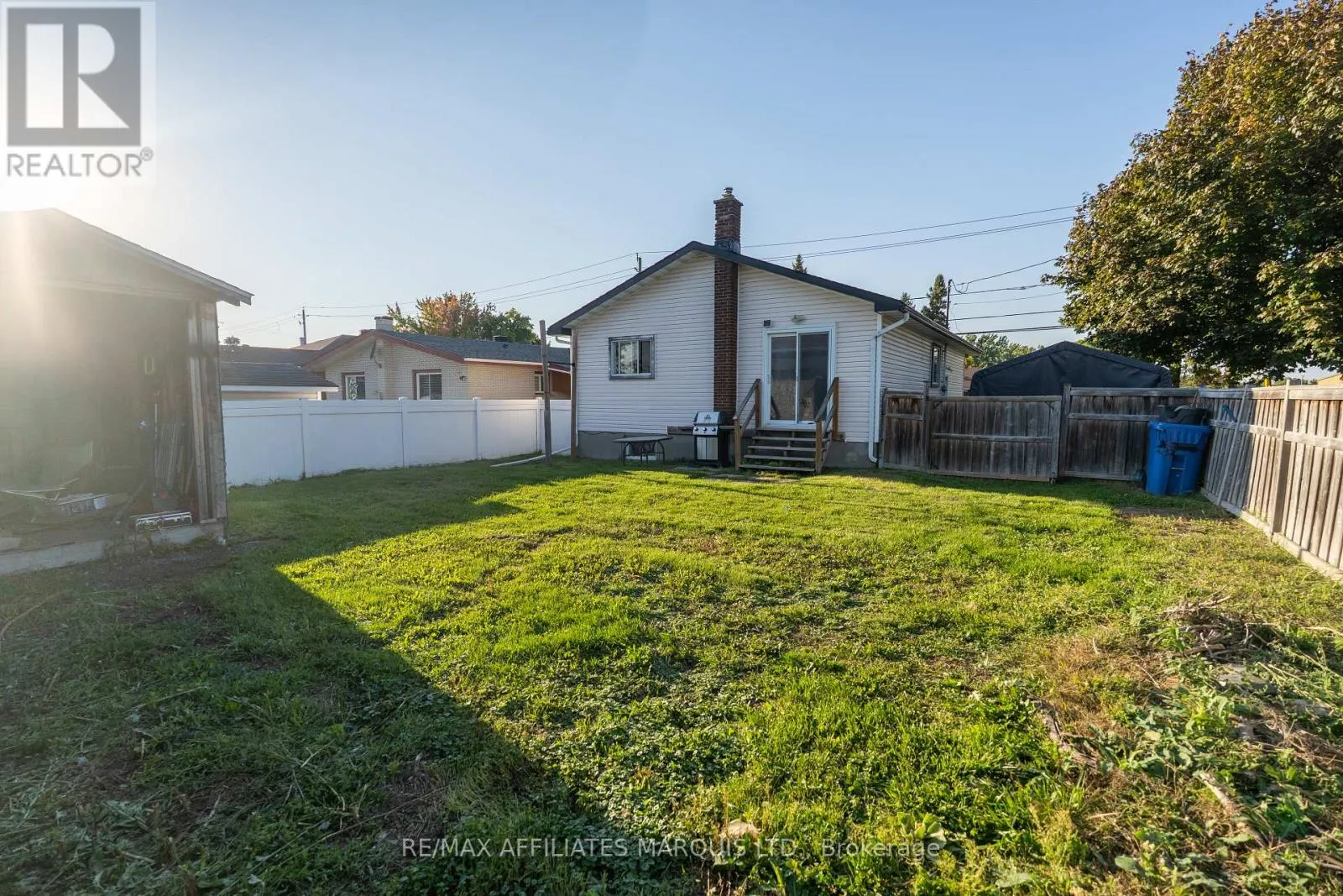 1017 MARLEAU AVENUE