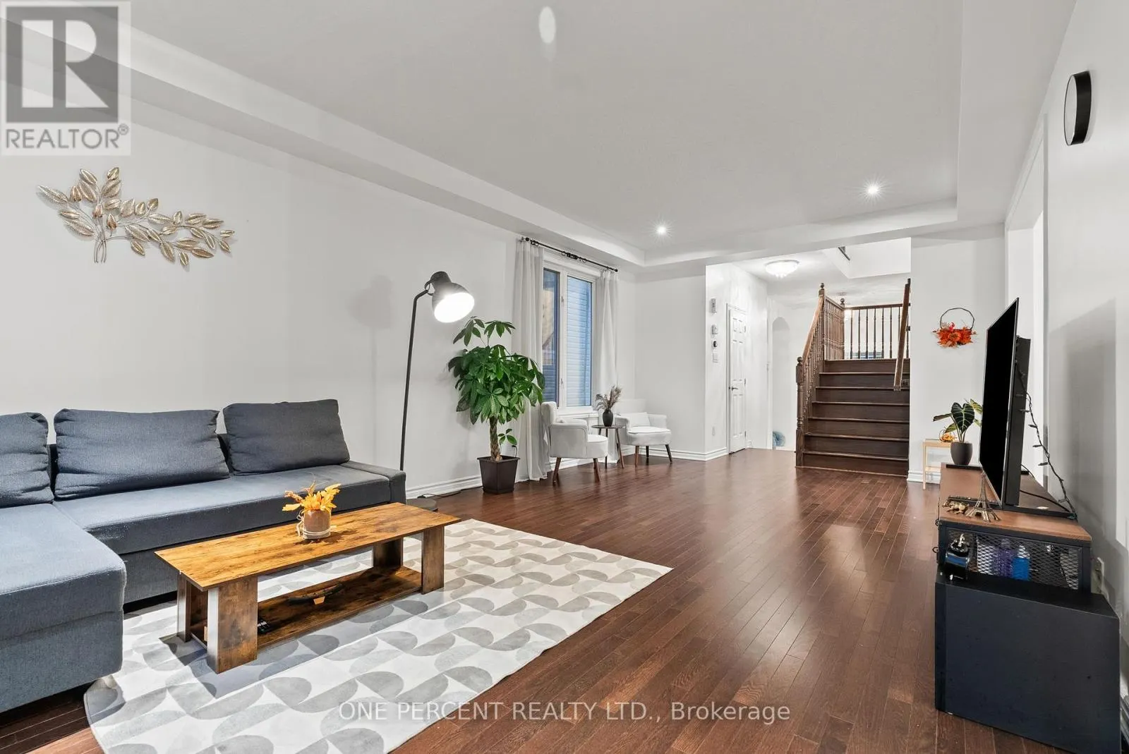 358 MEADOWBREEZE DRIVE