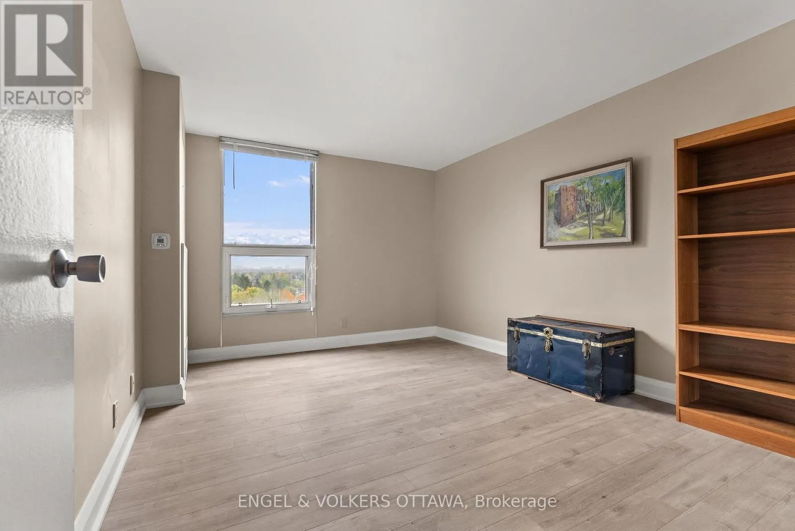 1006 - 2951 RIVERSIDE DRIVE
