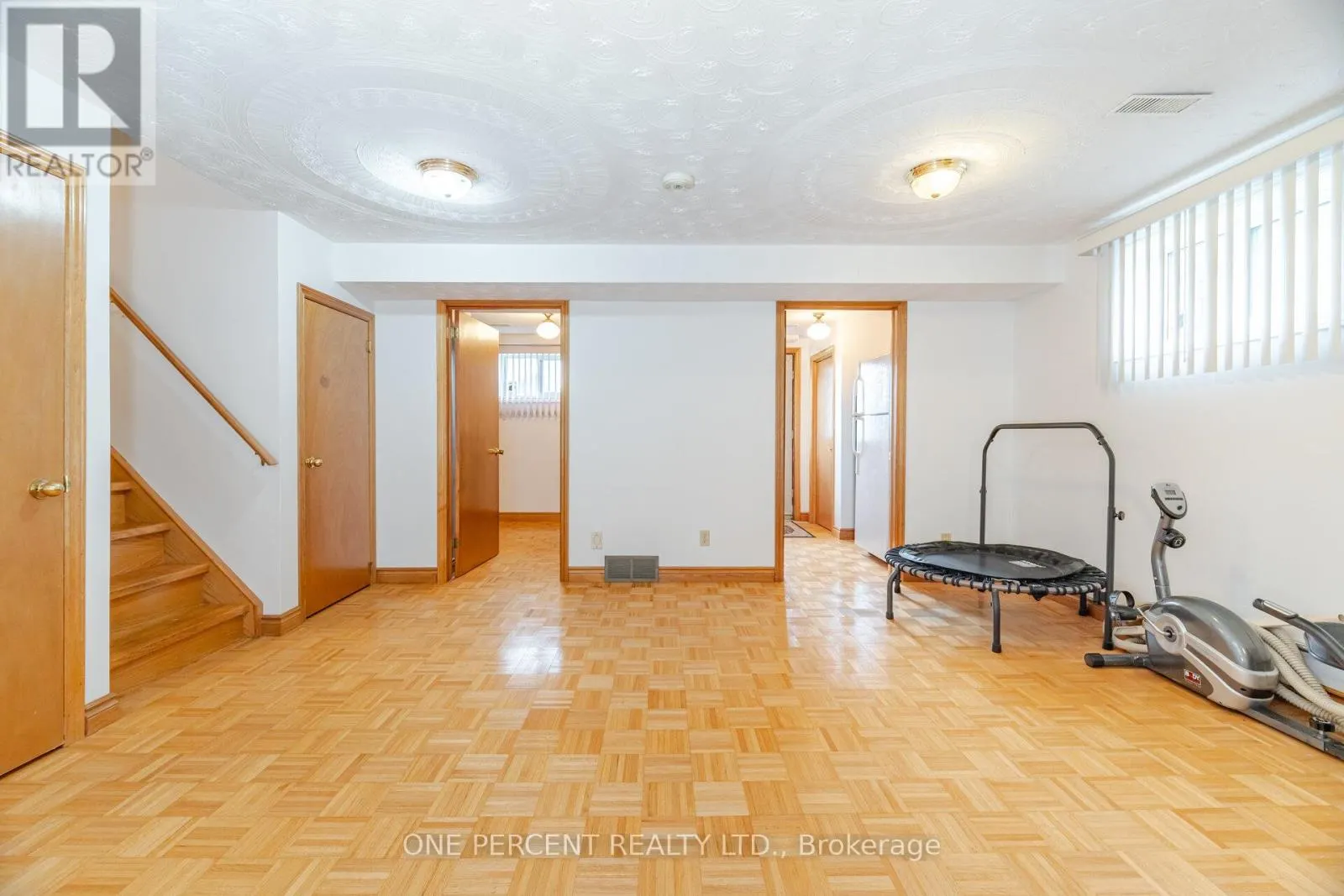 93 OLD CHICOPEE DRIVE