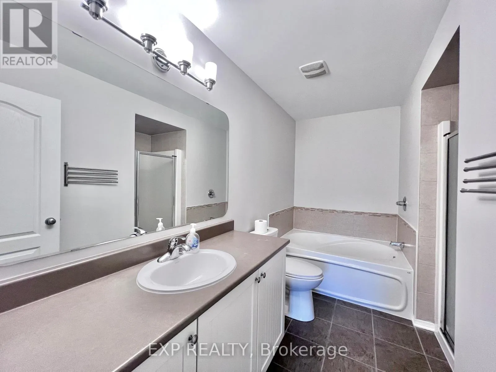 790 NAKINA WAY