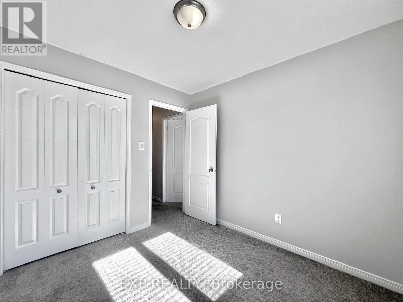 790 NAKINA WAY