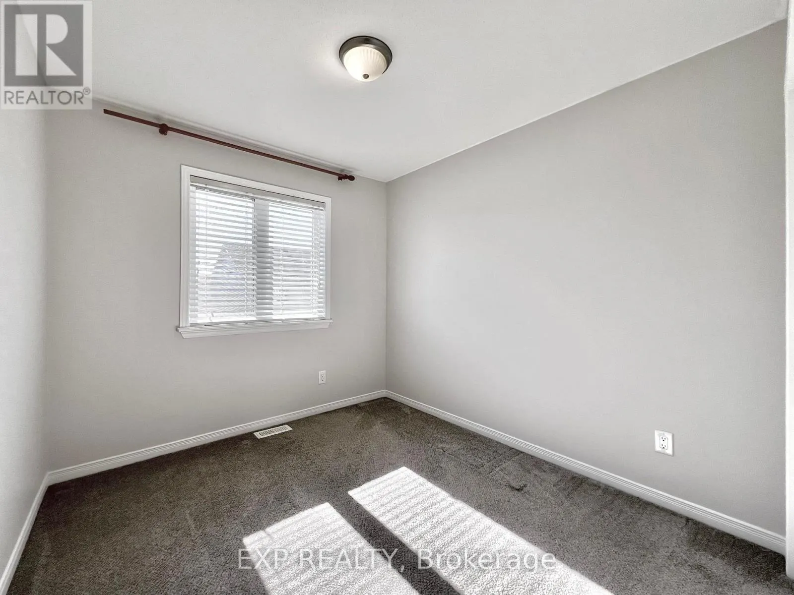 790 NAKINA WAY