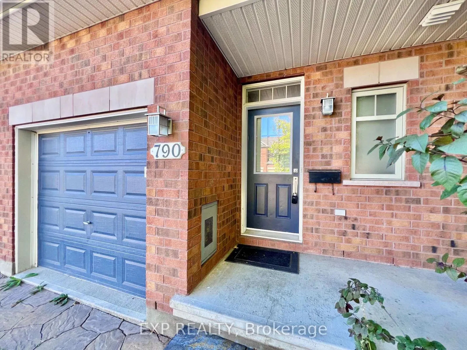 790 NAKINA WAY