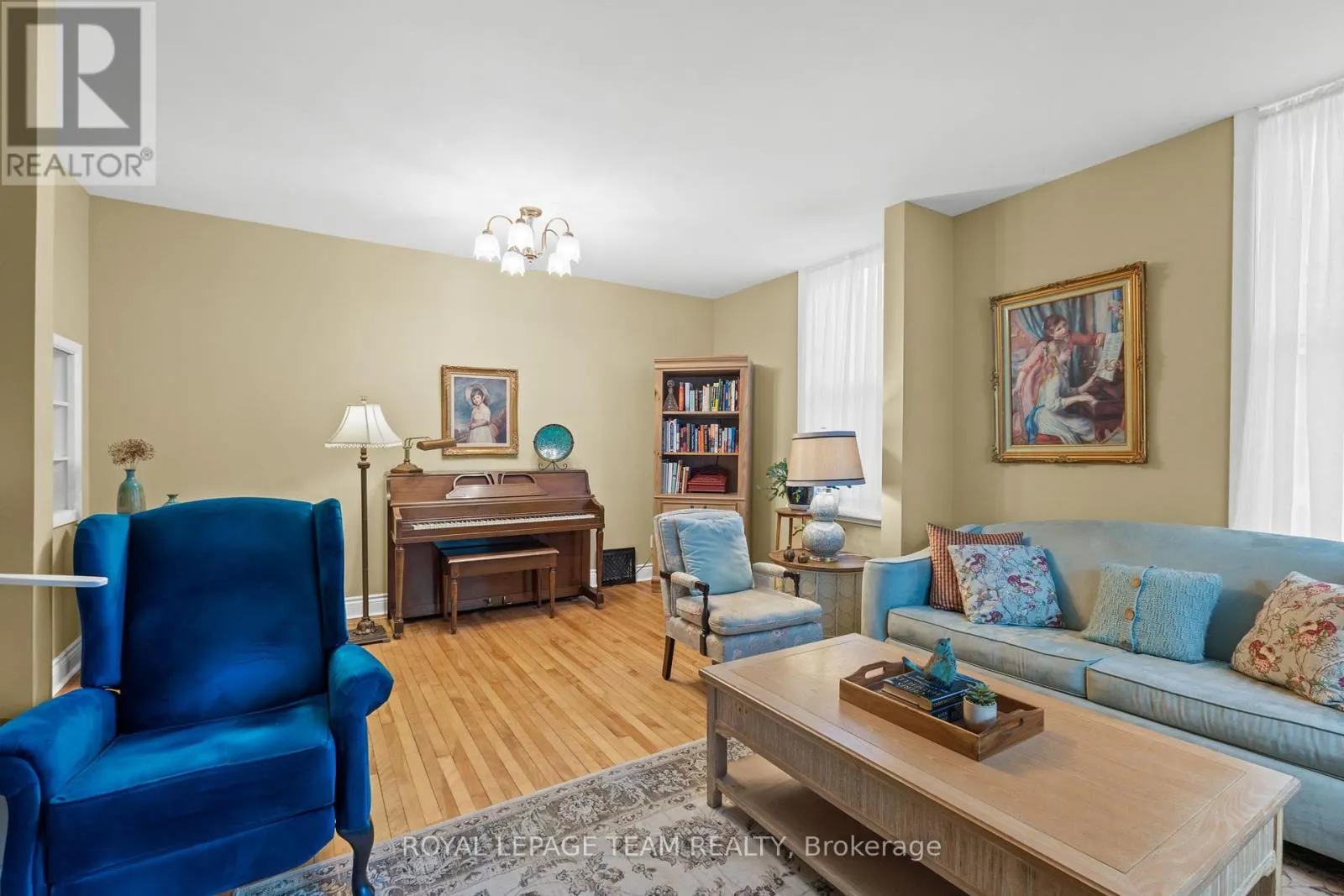 82 LAKE AVENUE E