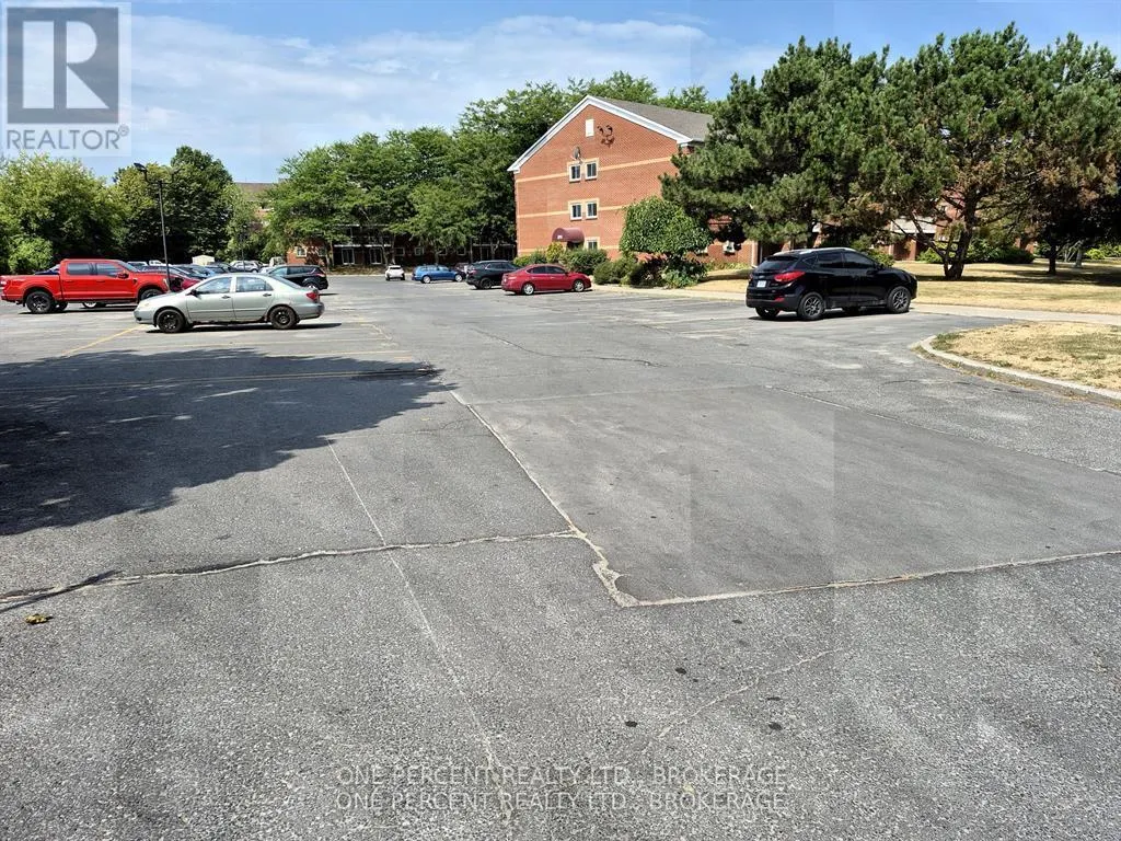 116 - 561 ARMSTRONG ROAD, #116