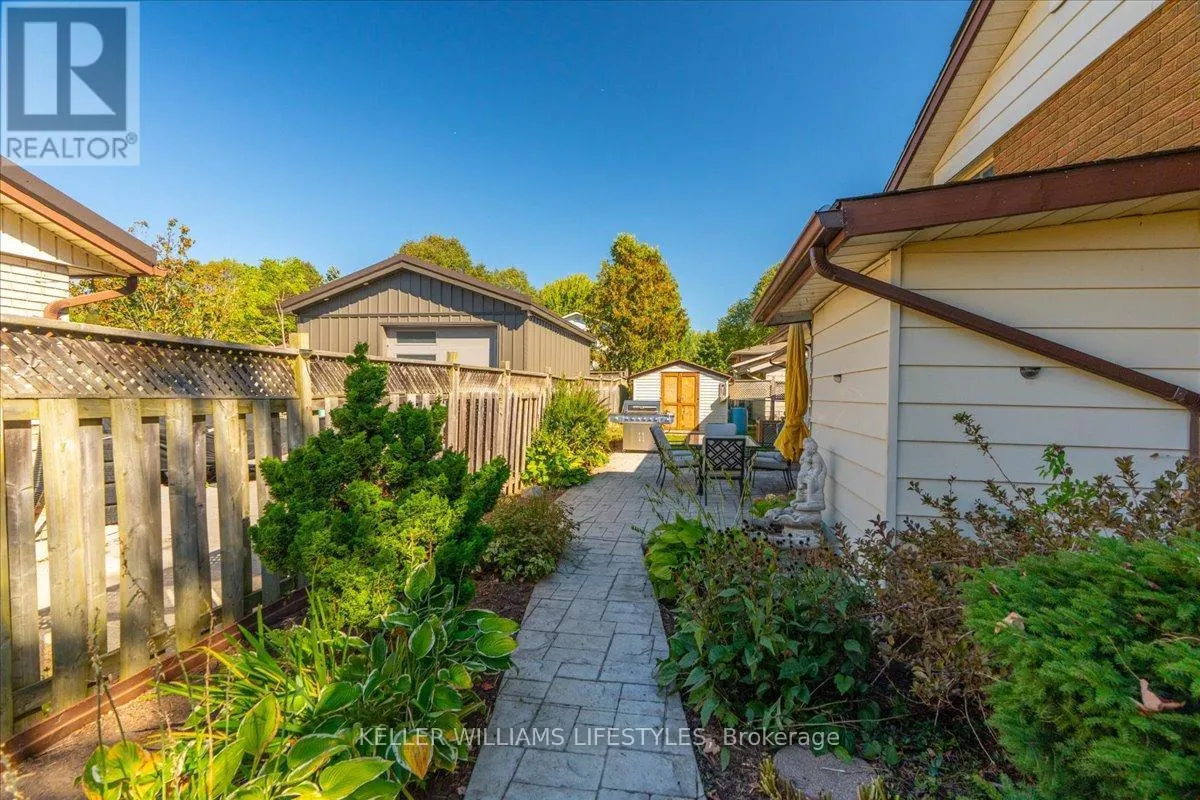 34 STANHOPE CRESCENT