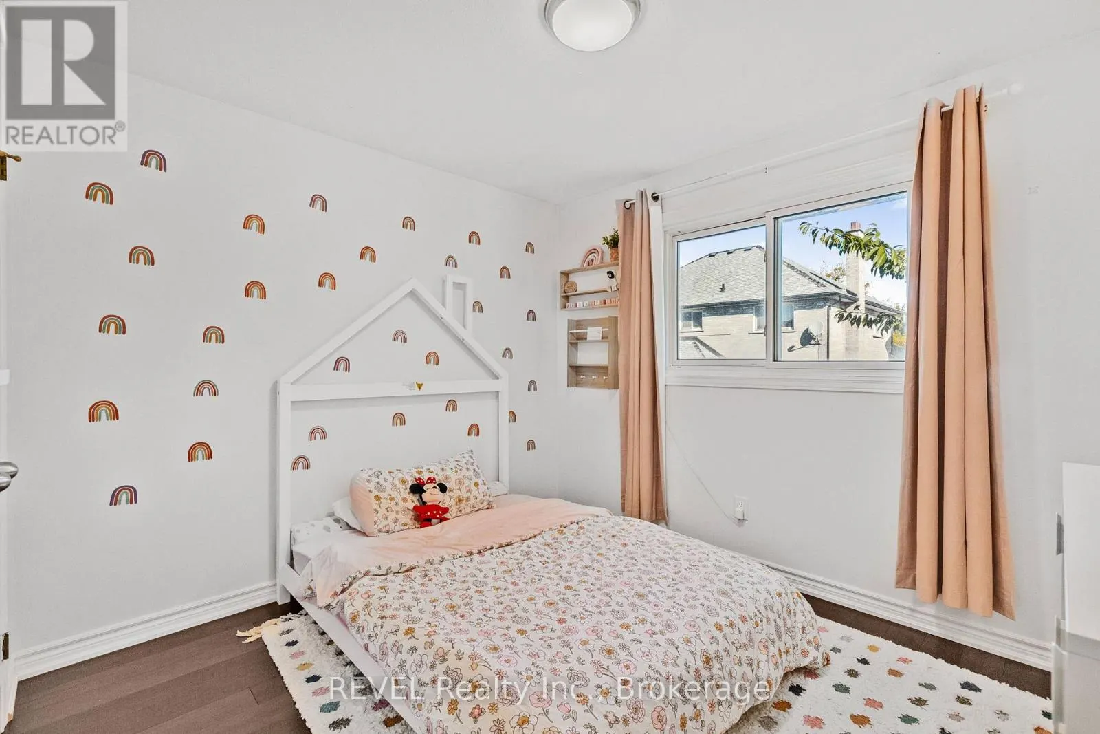 7 BASCARY CRESCENT