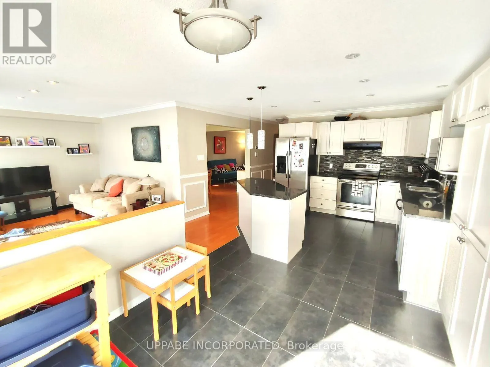 1148 MEADOWCROFT CRESCENT