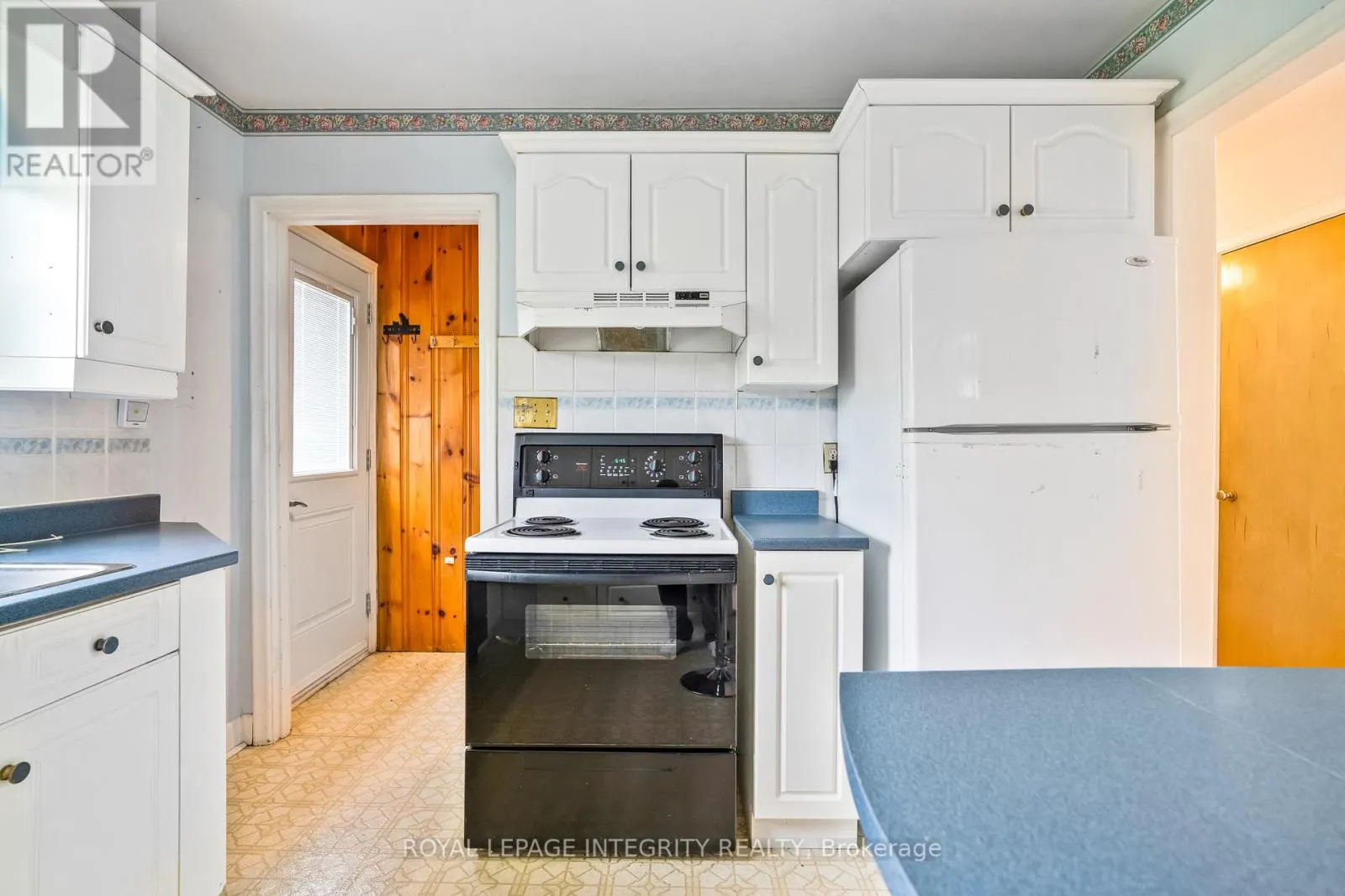 18 BROOKDALE AVENUE