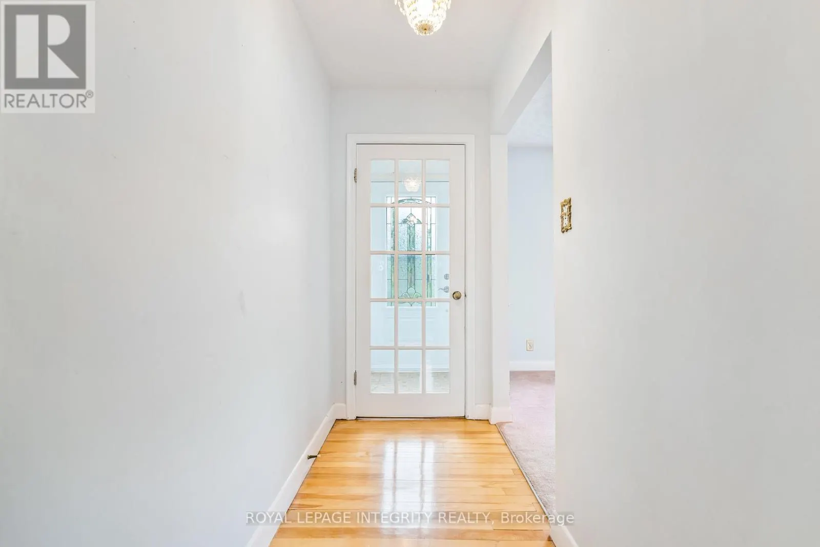 18 BROOKDALE AVENUE