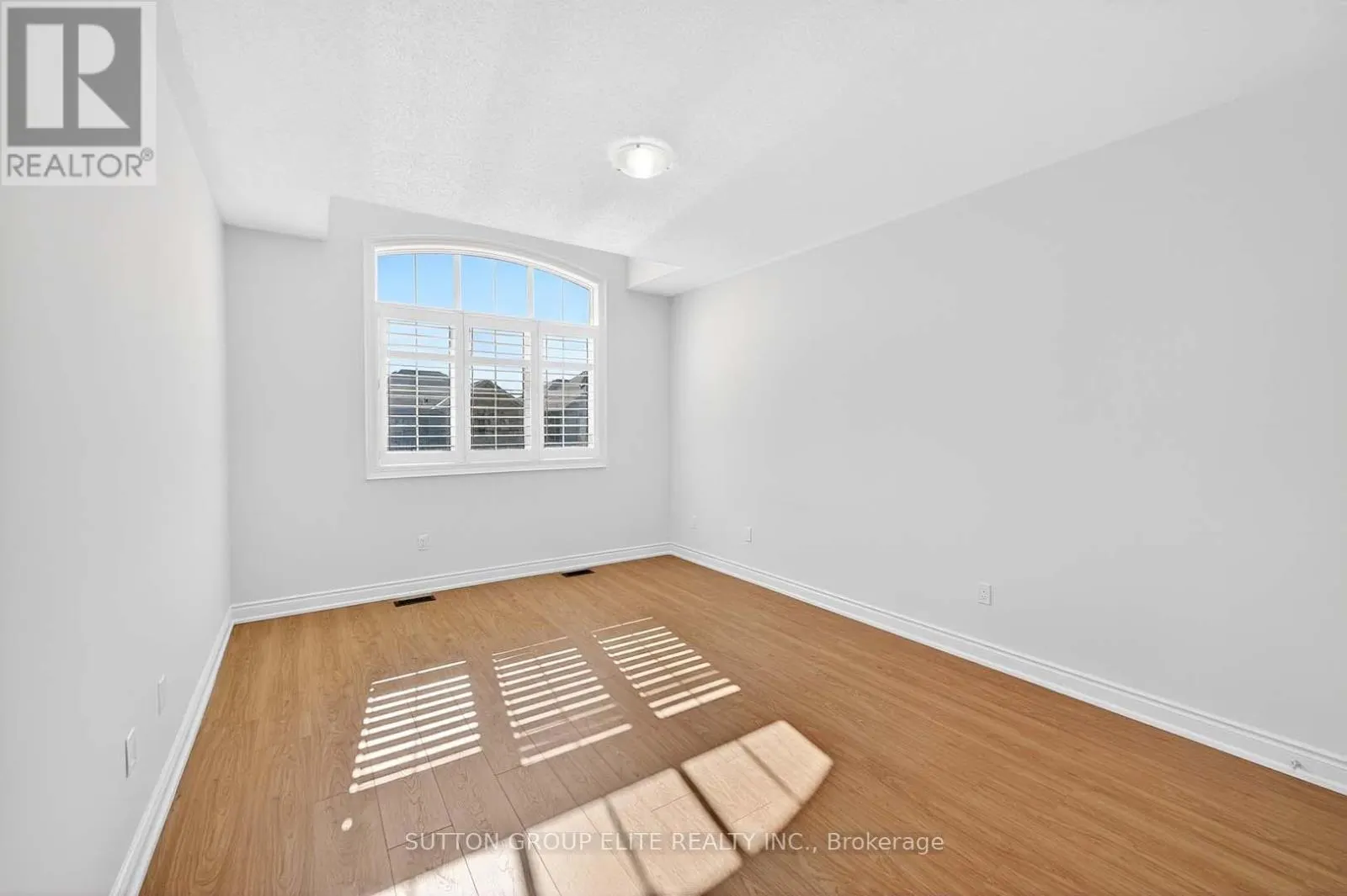 351 HUMPHREY STREET