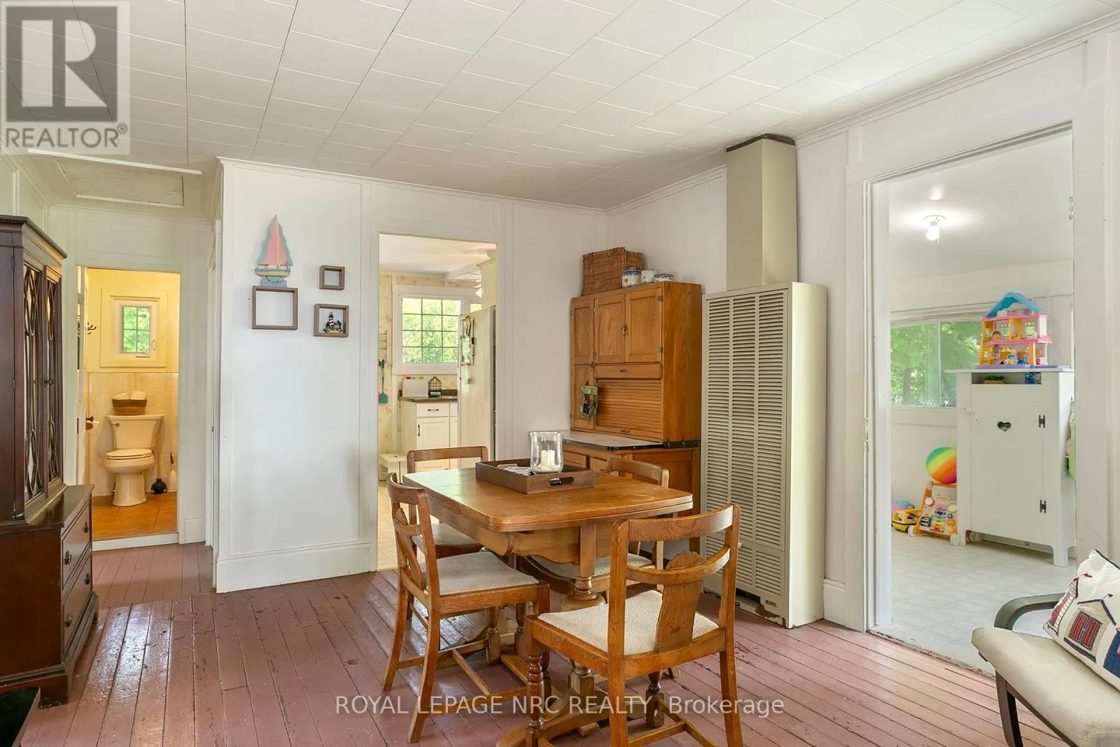 3786 TERRACE LANE