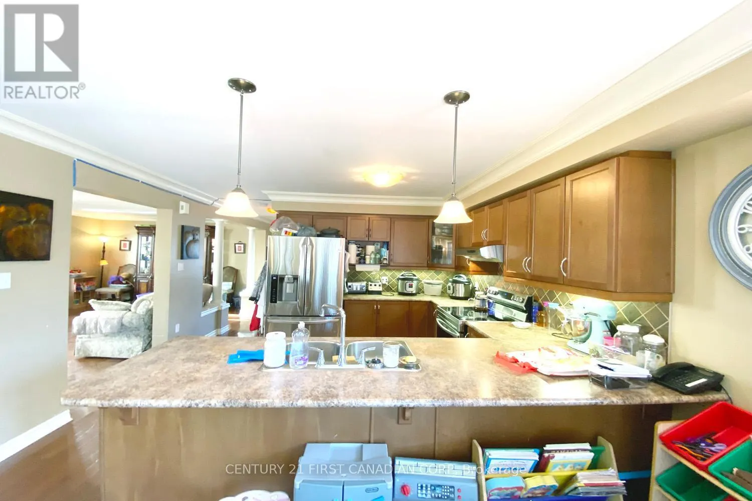 823 OAKCROSSING ROAD