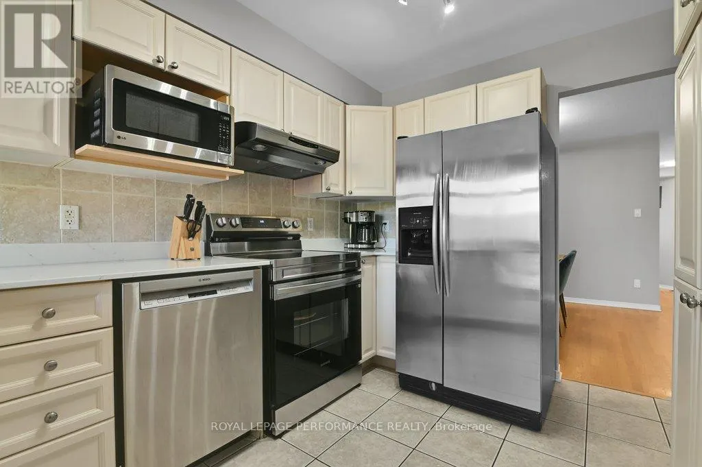 32 CARGROVE PRIVATE