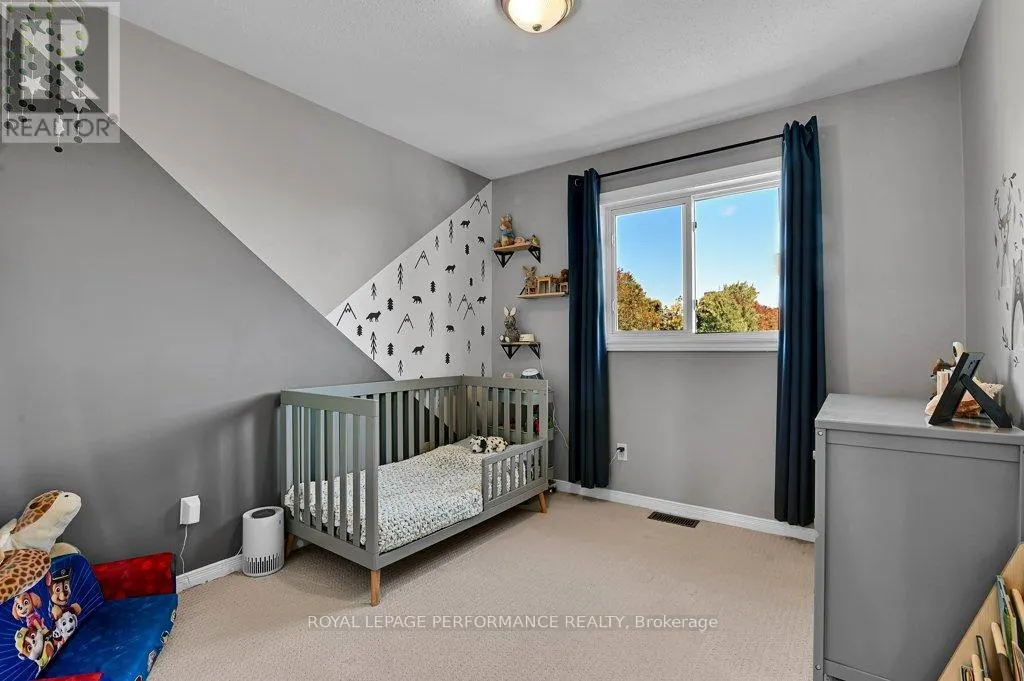 32 CARGROVE PRIVATE