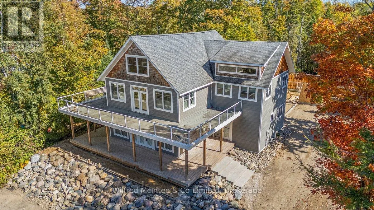545 ECKFORD AVENUE