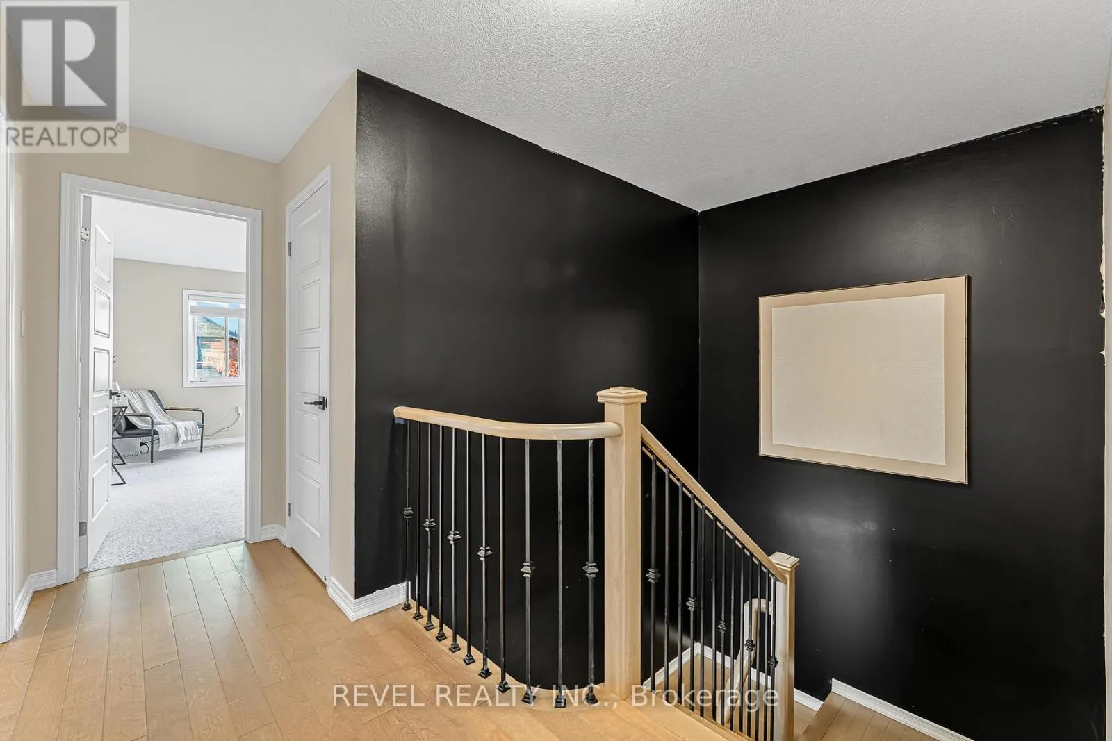 30 - 8273 TULIP TREE DRIVE