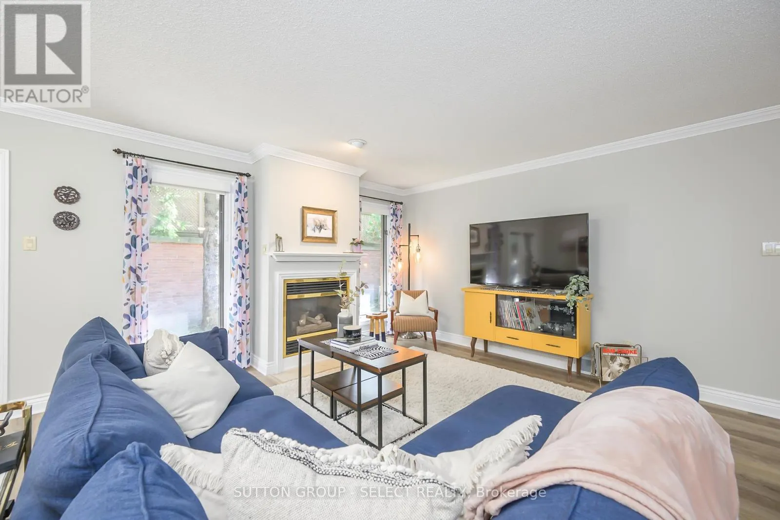 40 QUINELLA DRIVE