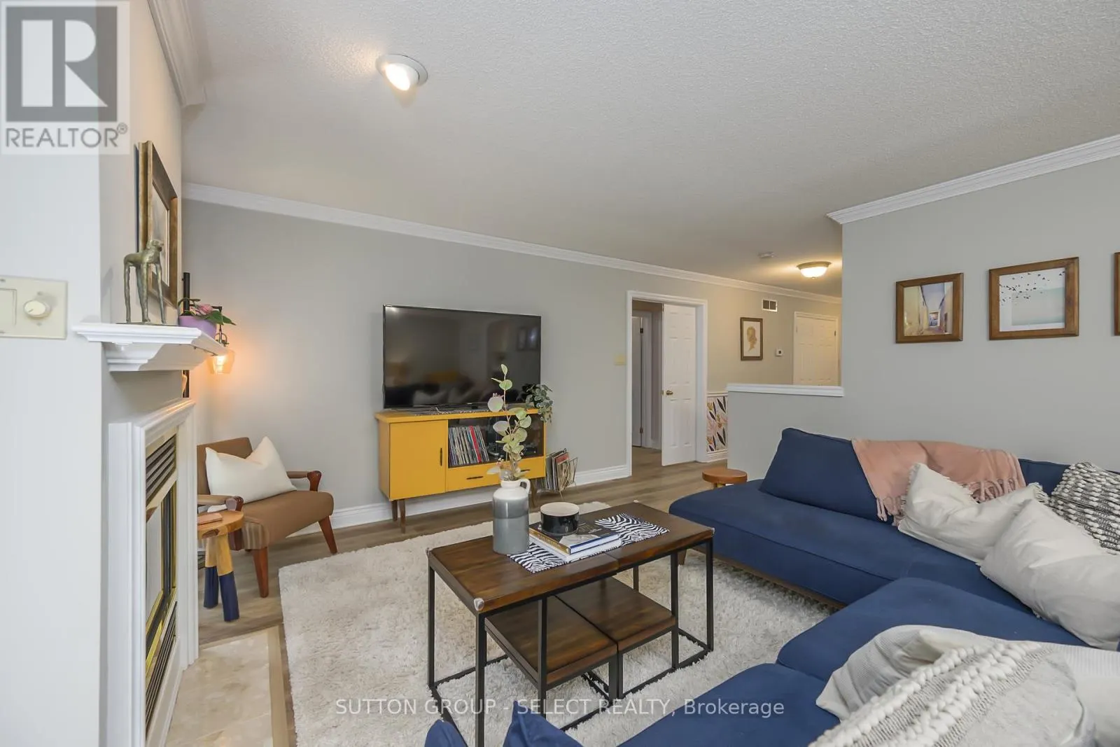 40 QUINELLA DRIVE