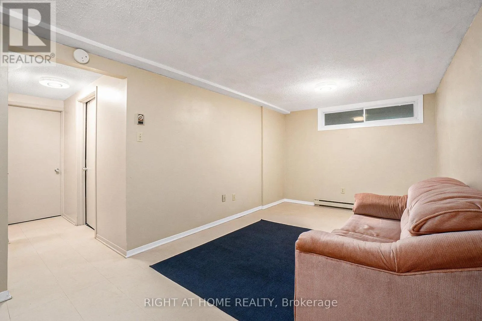 59 - 2939 FAIRLEA CRESCENT