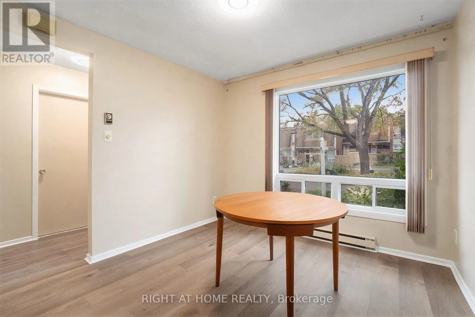 59 - 2939 FAIRLEA CRESCENT
