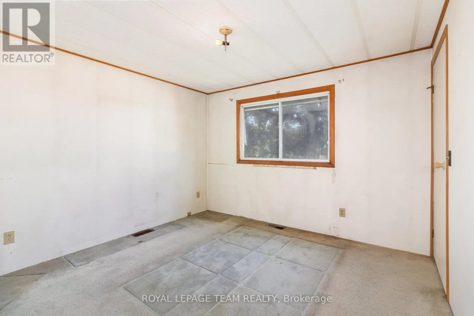 12121 LISCUMB ROAD