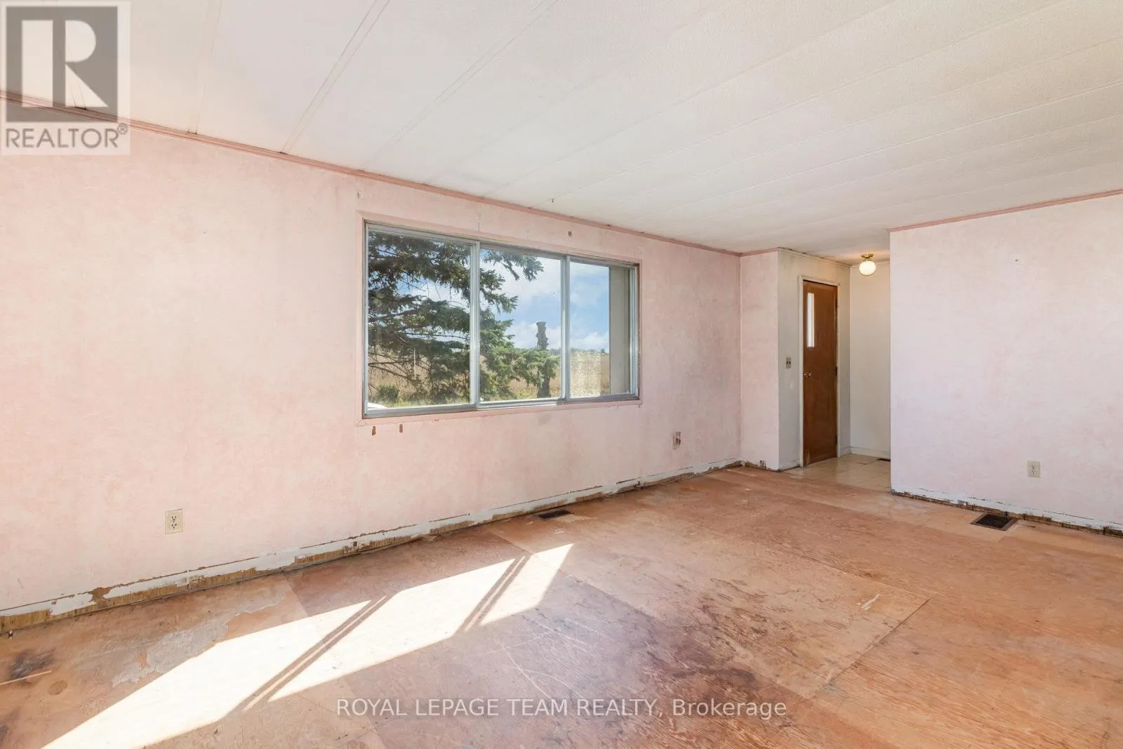 12121 LISCUMB ROAD