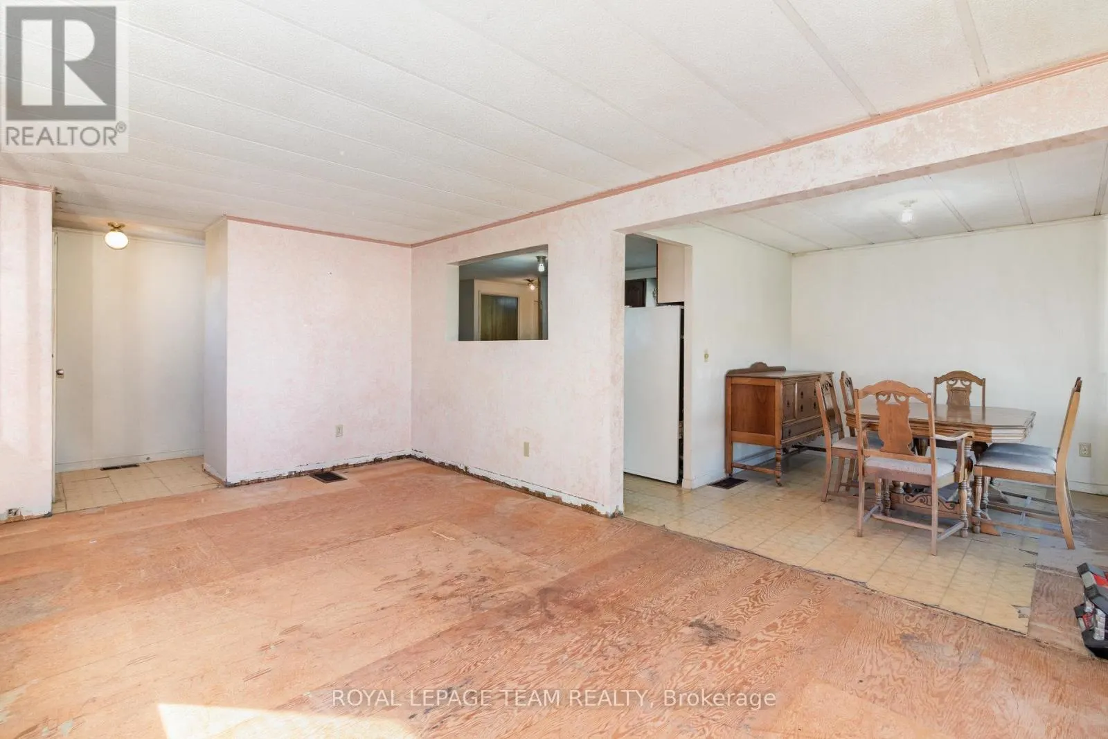 12121 LISCUMB ROAD