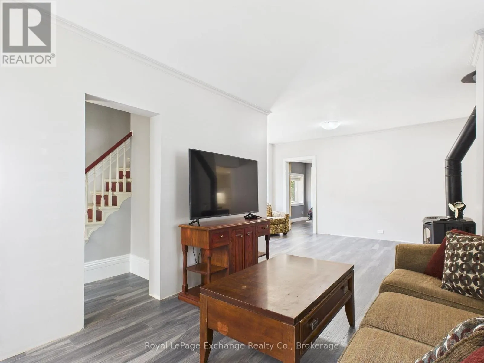 557 MARKET STREET