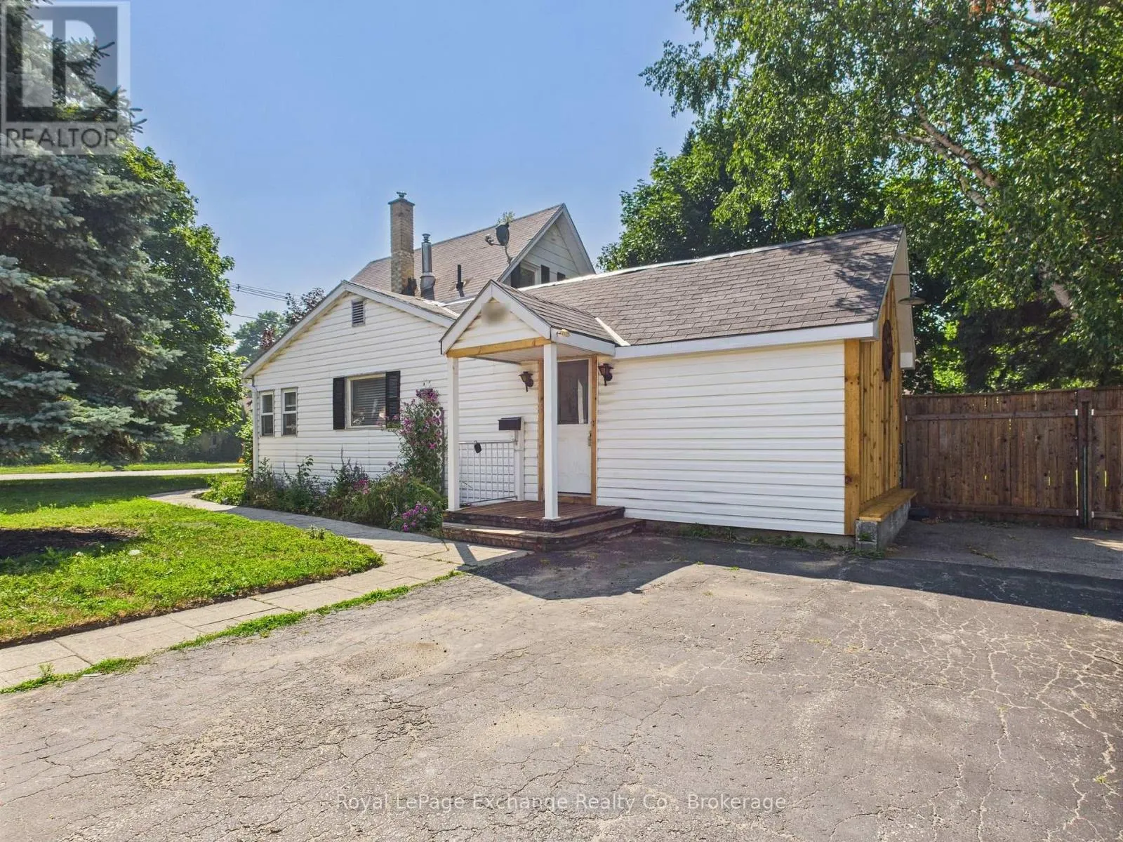 557 MARKET STREET