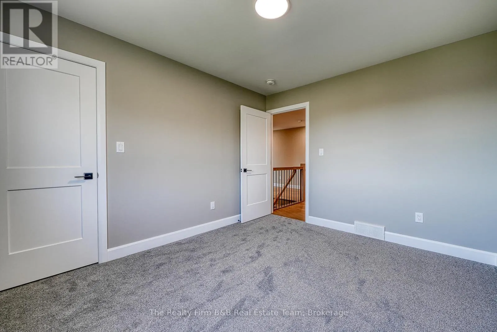 1004 DOWNING DRIVE