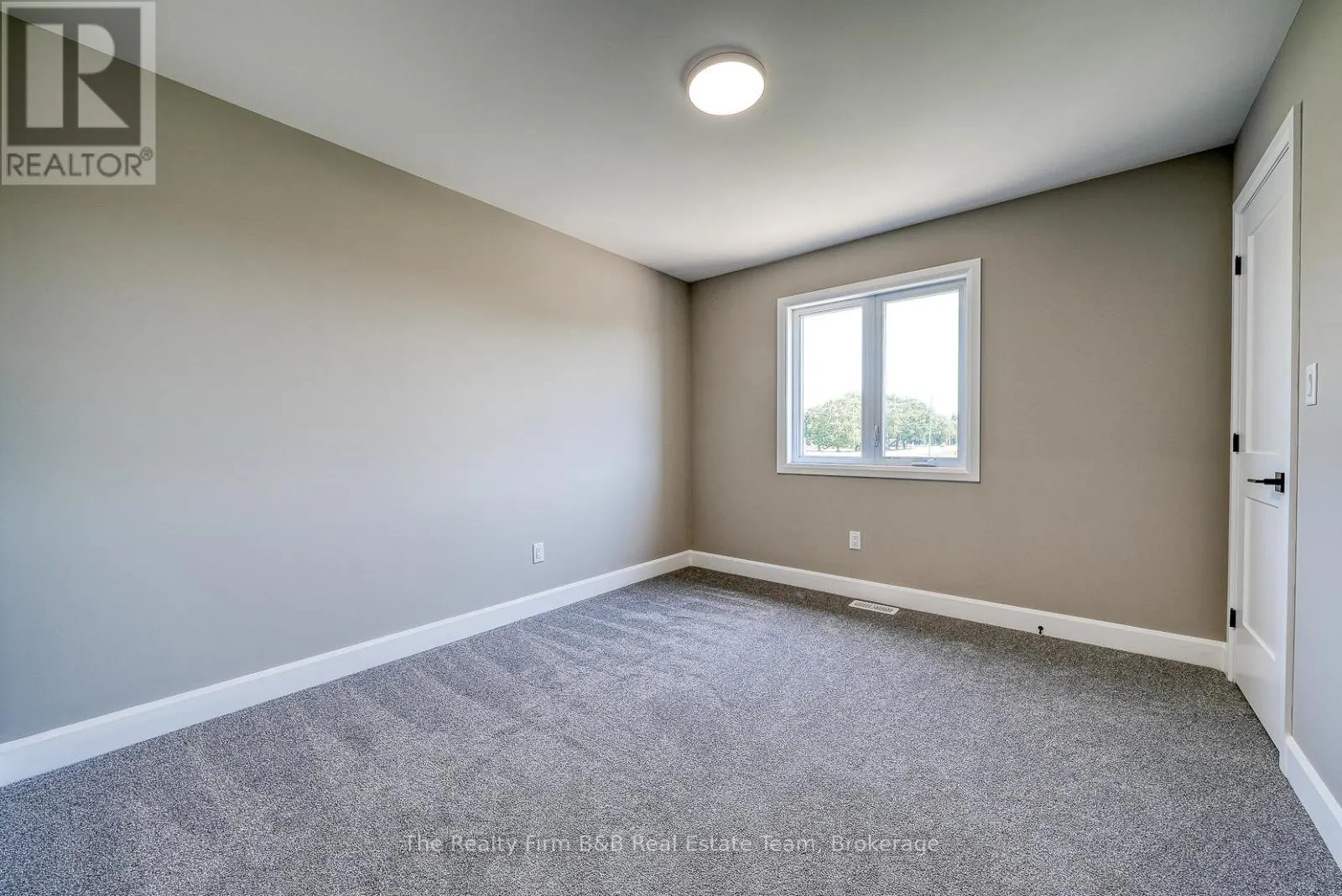 1004 DOWNING DRIVE