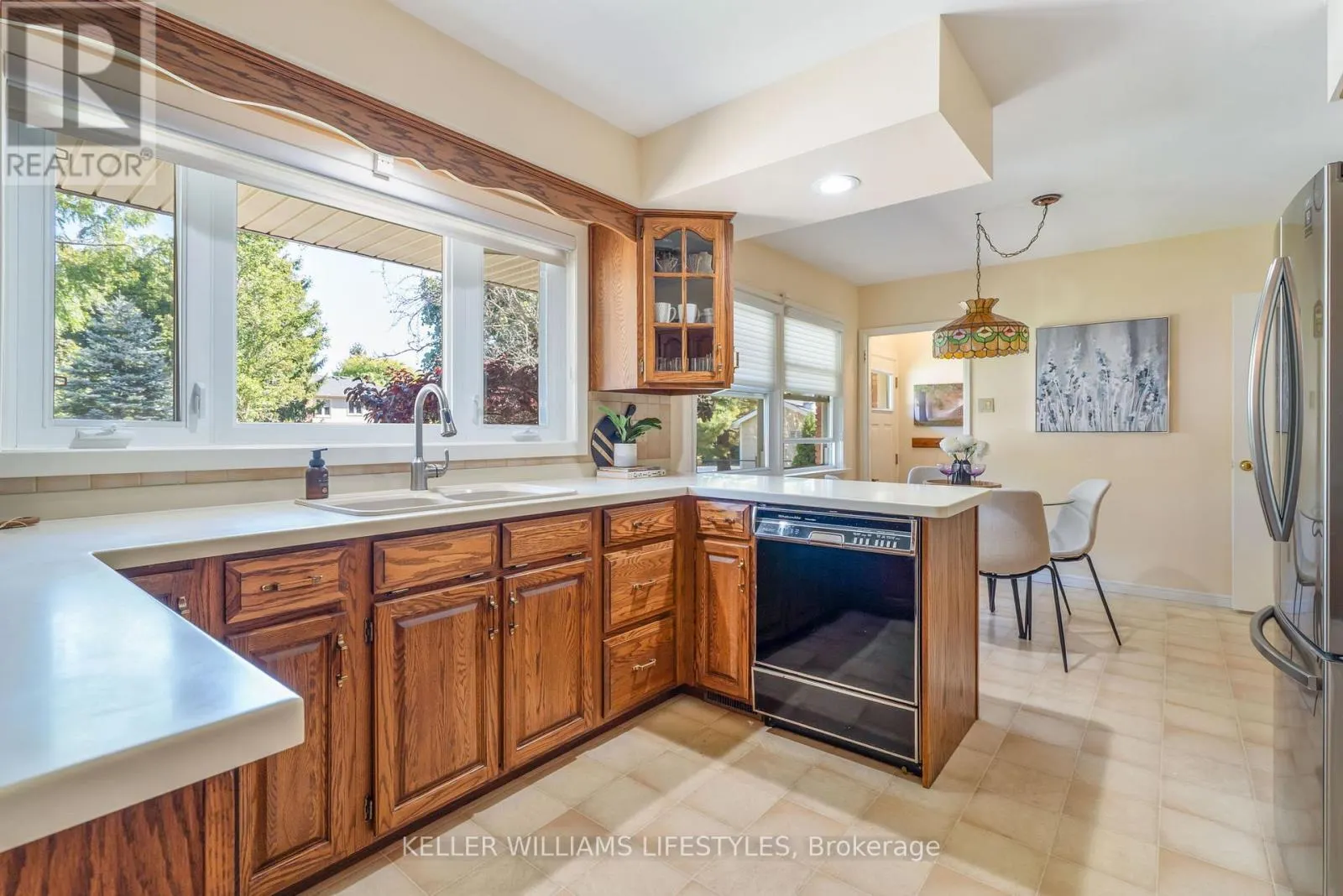 1618 STONEYBROOK CRESCENT