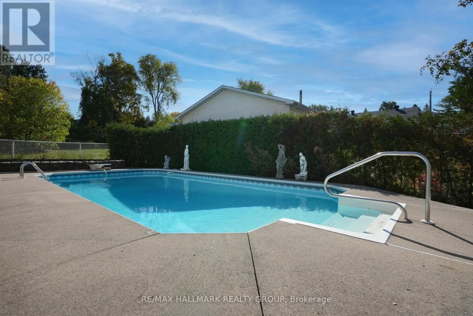 1354 GAULTOIS AVENUE