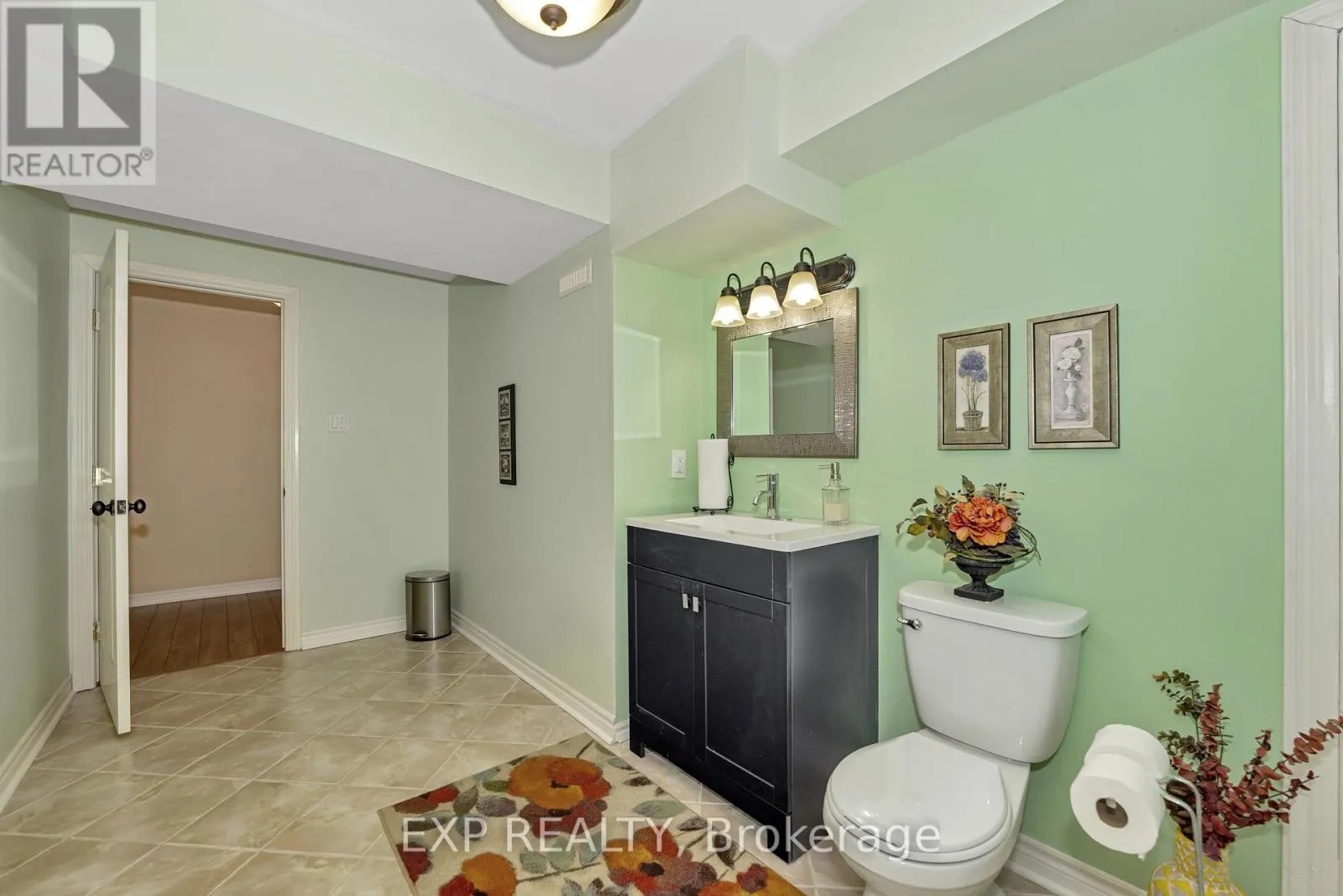 104 SENTINEL PINE WAY