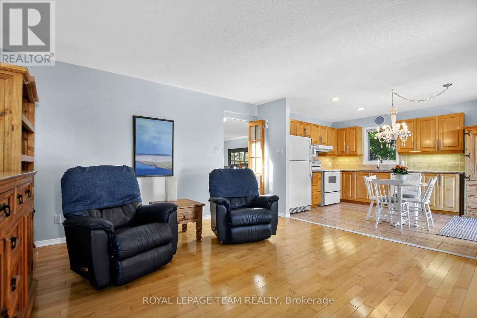 20 VISTAPOINTE DRIVE