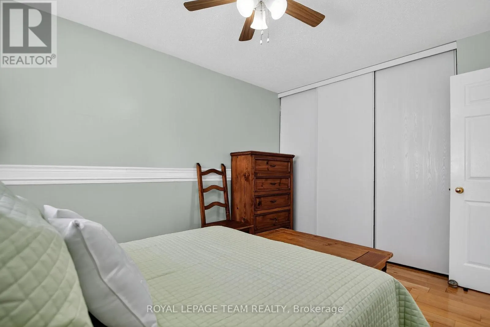 20 VISTAPOINTE DRIVE